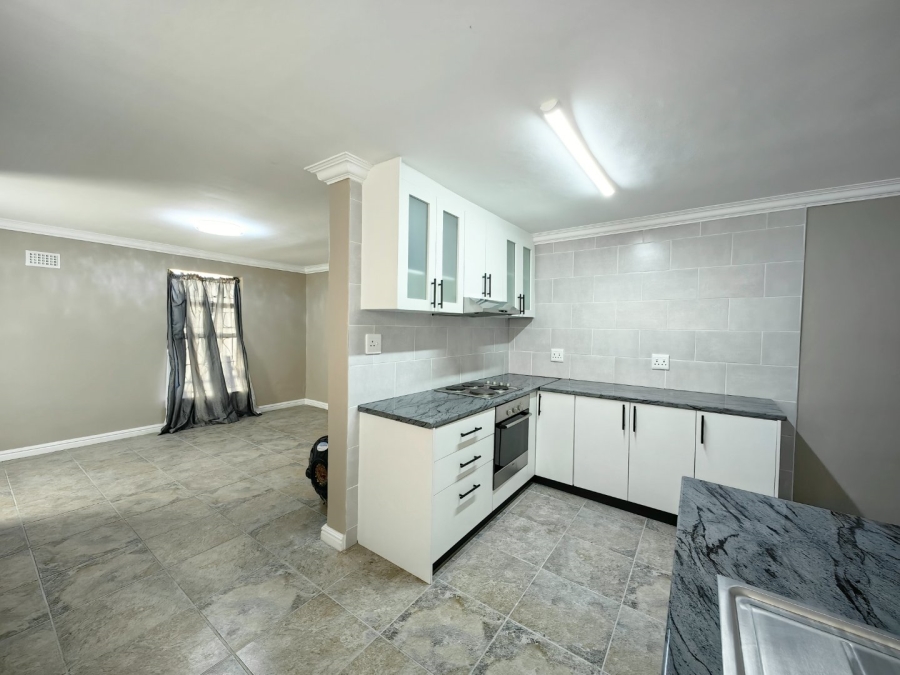 3 Bedroom Property for Sale in Portlands Western Cape